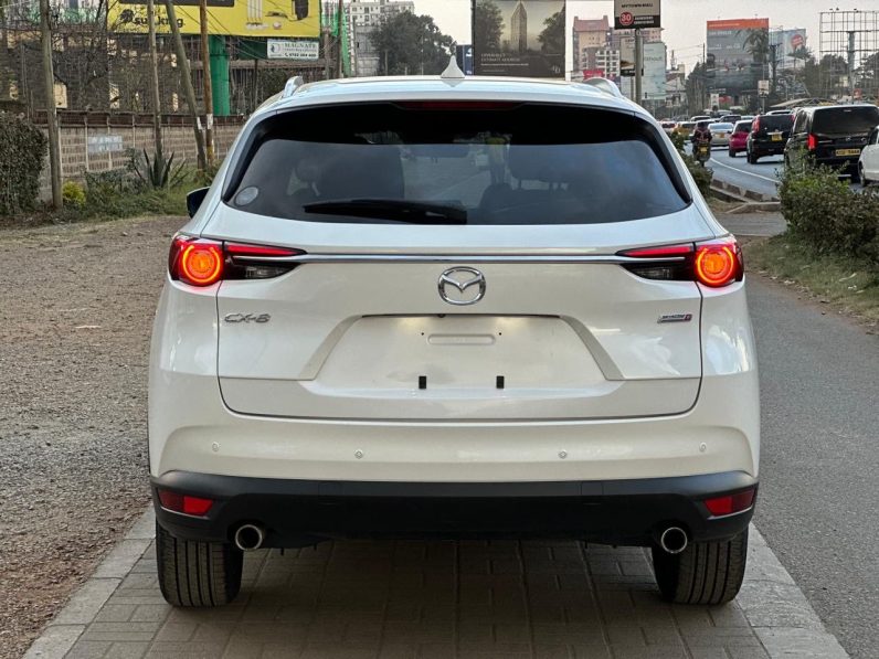 
								Mazda CX-8 full									