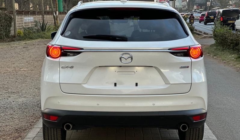 
								Mazda CX-8 full									