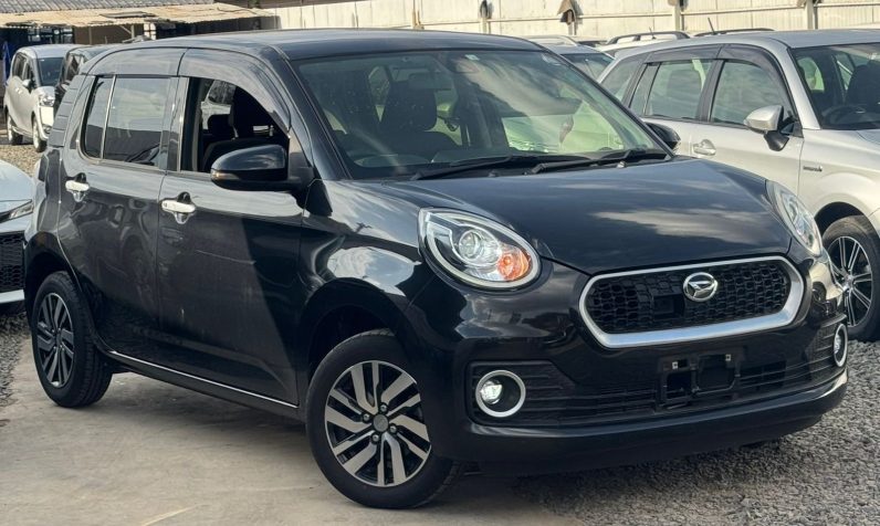 
								Daihatsu Boon(Cliq) full									