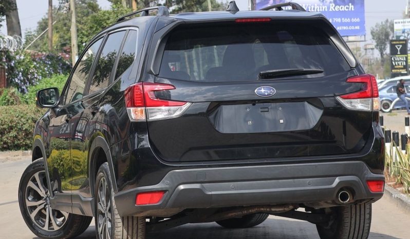 
								Subaru Forester SK9 full									