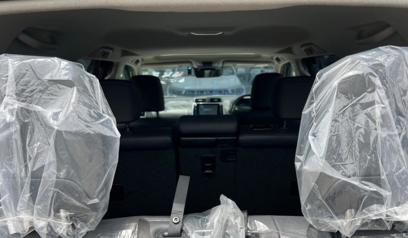 
								Toyota Land Cruiser Prado TZG full									