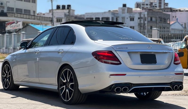 
								Mercedes Benz E53 full									