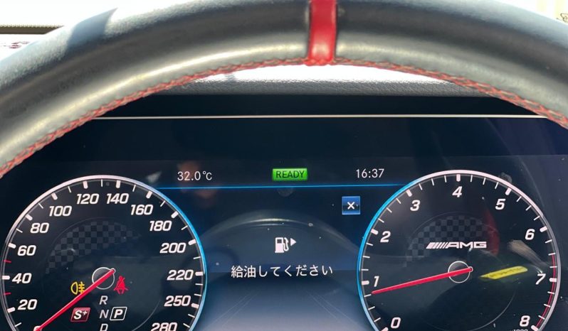 
								Mercedes Benz E53 full									