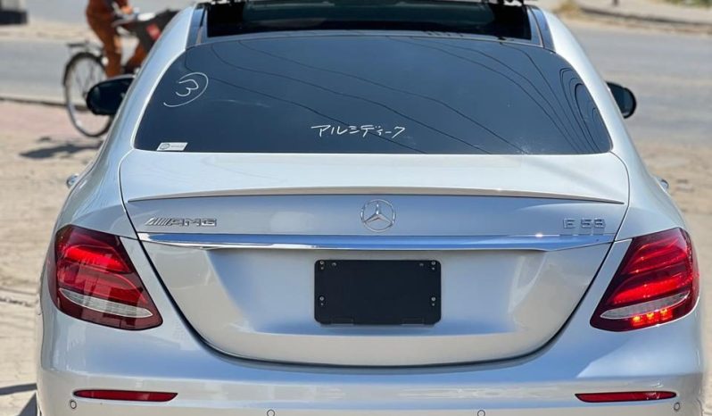 
								Mercedes Benz E53 full									