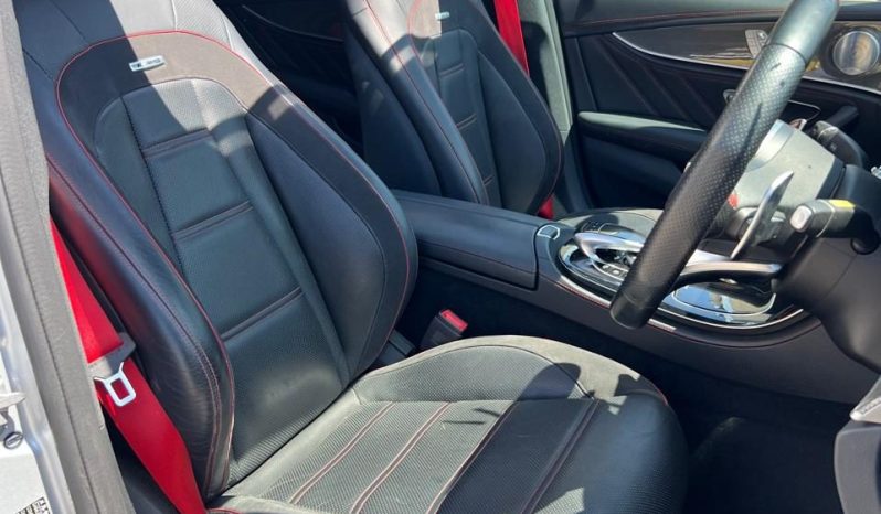 
								Mercedes Benz E53 full									