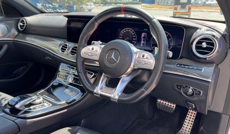 
								Mercedes Benz E53 full									