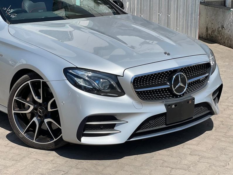 
								Mercedes Benz E53 full									