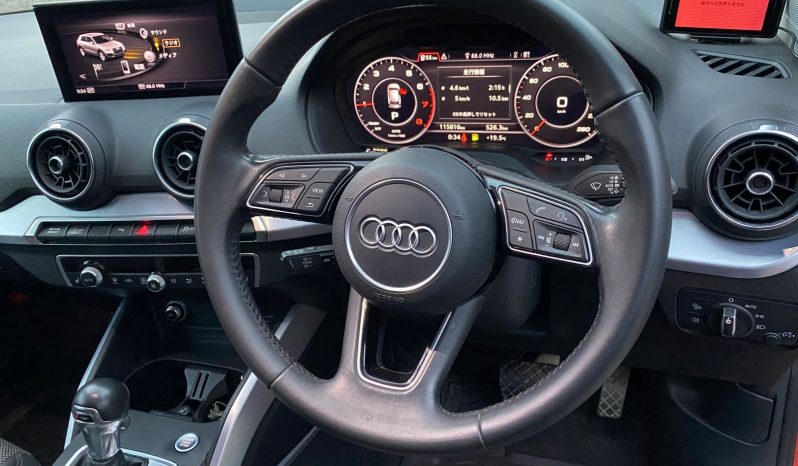 
								Audi Q2 full									