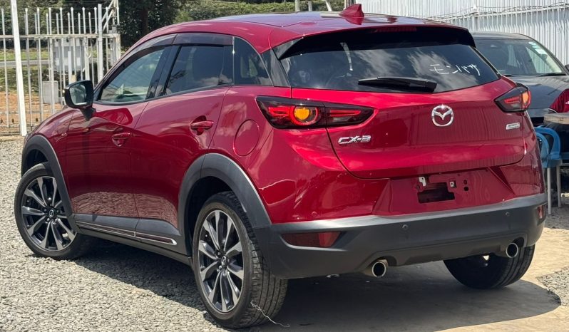 
								Mazda CX-3 full									