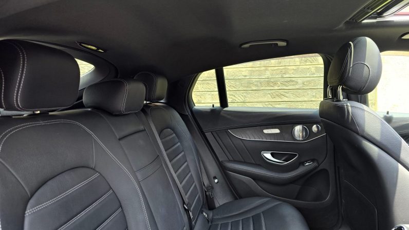 
								Mercedes Benz GlC 43 full									