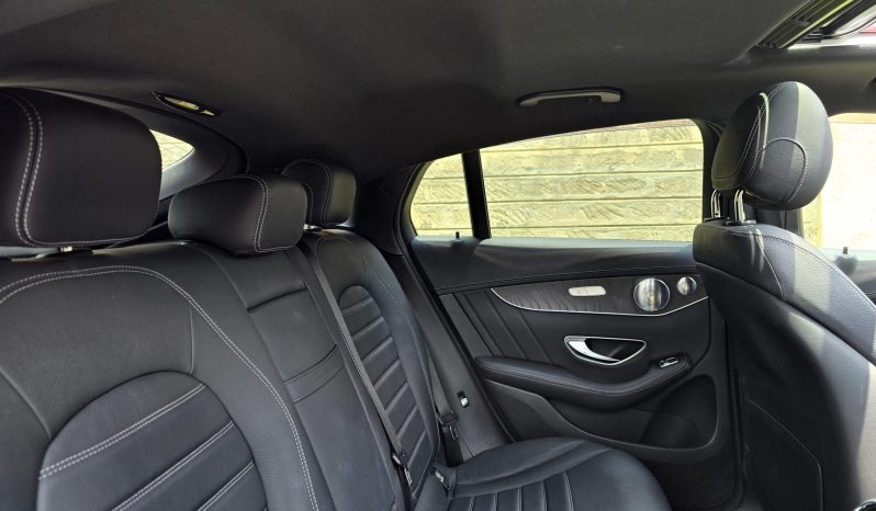 
								Mercedes Benz GlC 43 full									