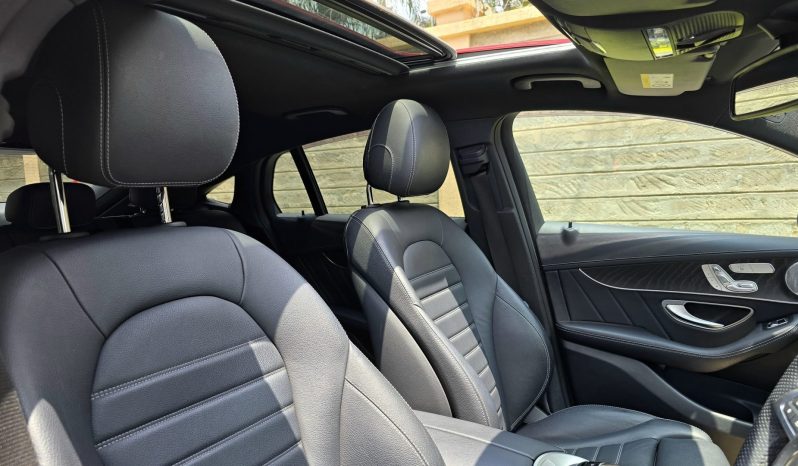 
								Mercedes Benz GlC 43 full									