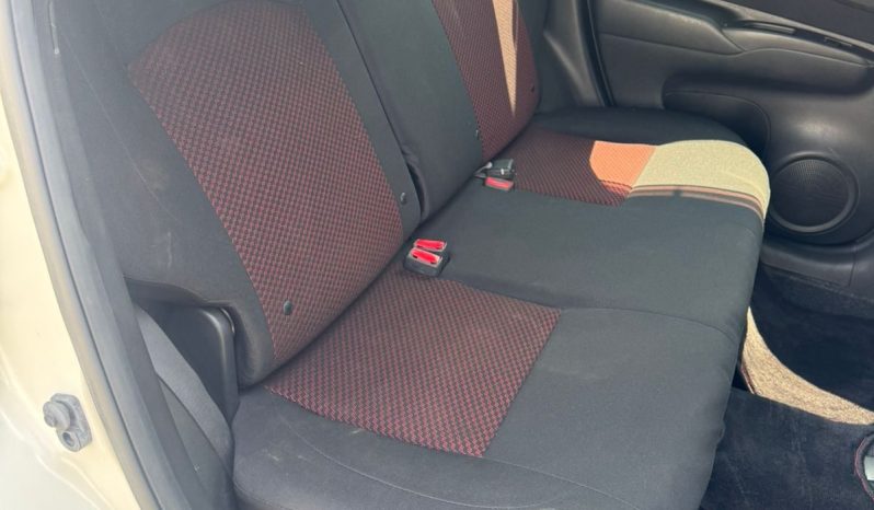 
								Nissan Note E-power(NISMO) full									