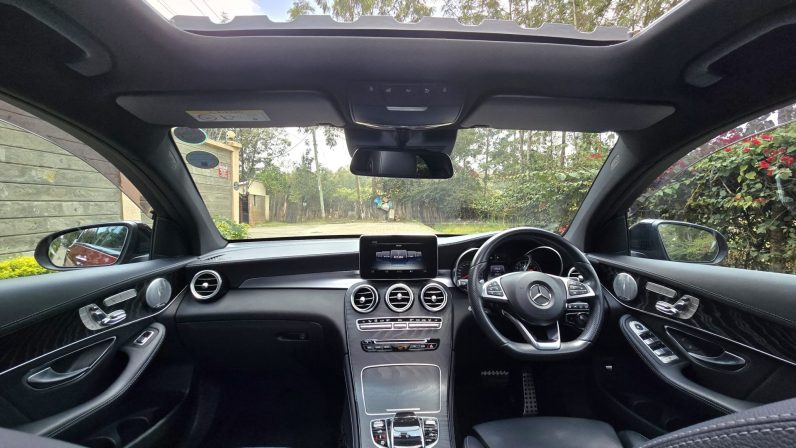 
								Mercedes Benz GlC 43 full									