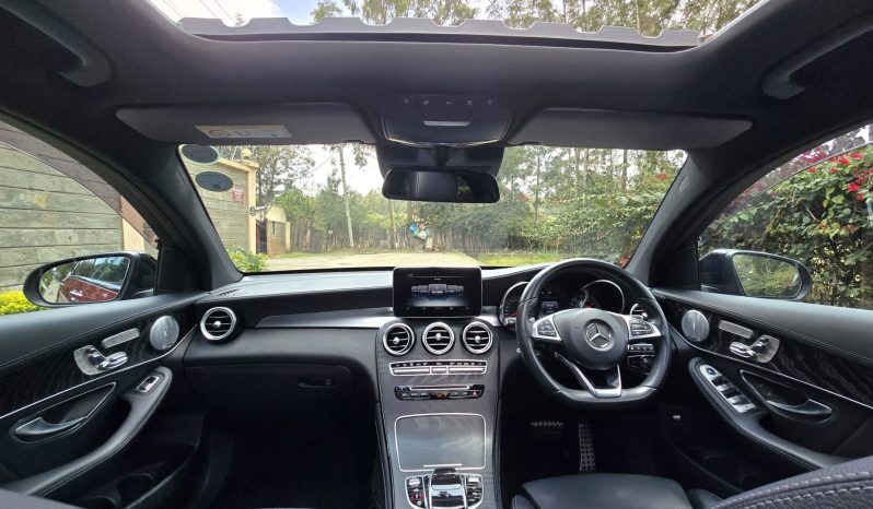 
								Mercedes Benz GlC 43 full									