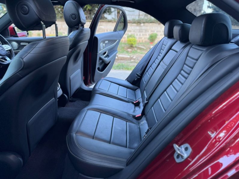 
								Mercedes Benz E220d full									