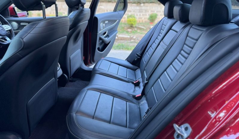 
								Mercedes Benz E220d full									