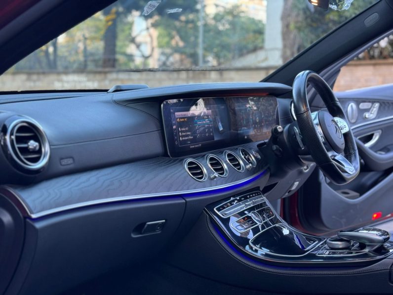 
								Mercedes Benz E220d full									