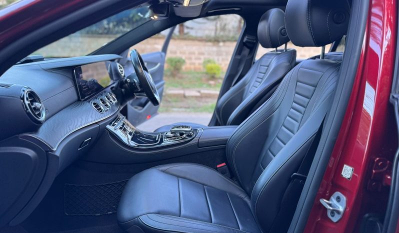 
								Mercedes Benz E220d full									