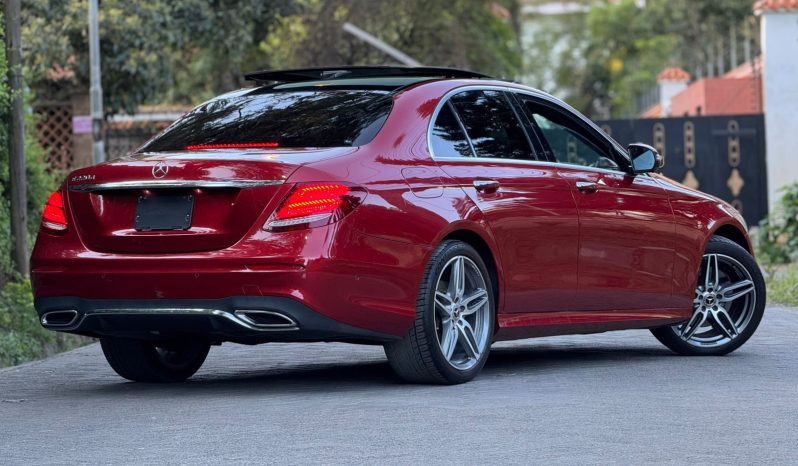 
								Mercedes Benz E220d full									