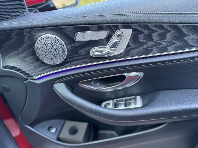 
								Mercedes Benz E220d full									