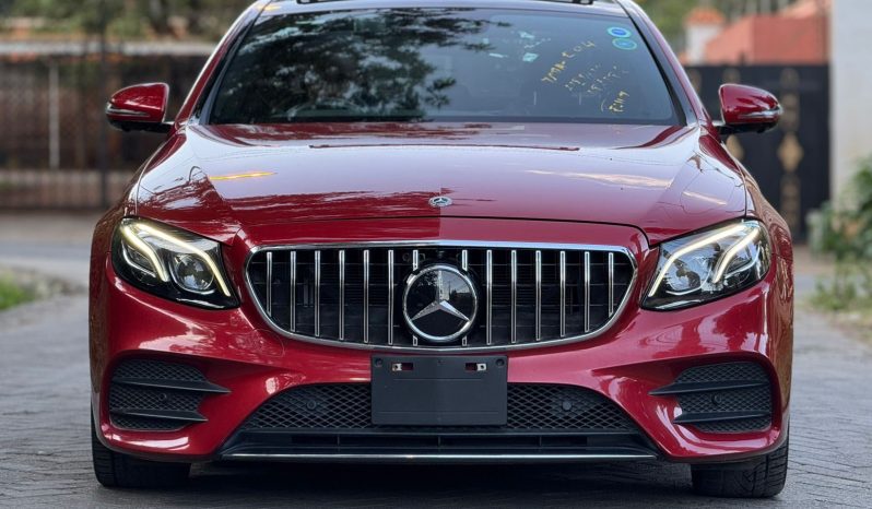 
								Mercedes Benz E220d full									