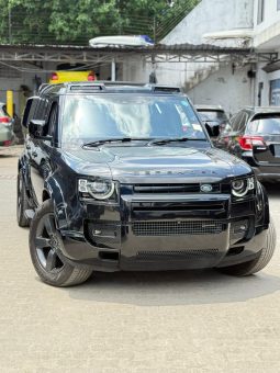 Land Rover defender 110