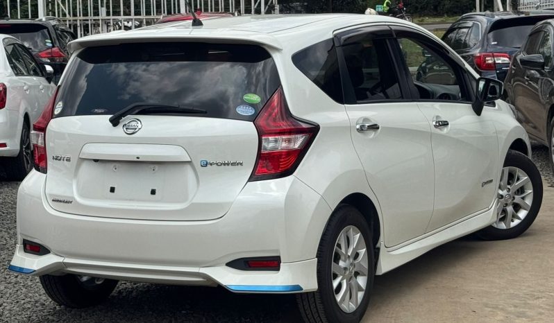 
								Nissan Note full									