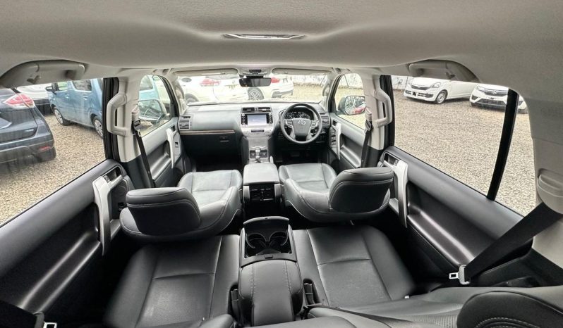 
								Toyota Prado TXL full									