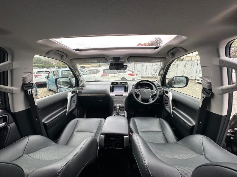 
								Toyota Prado TXL full									