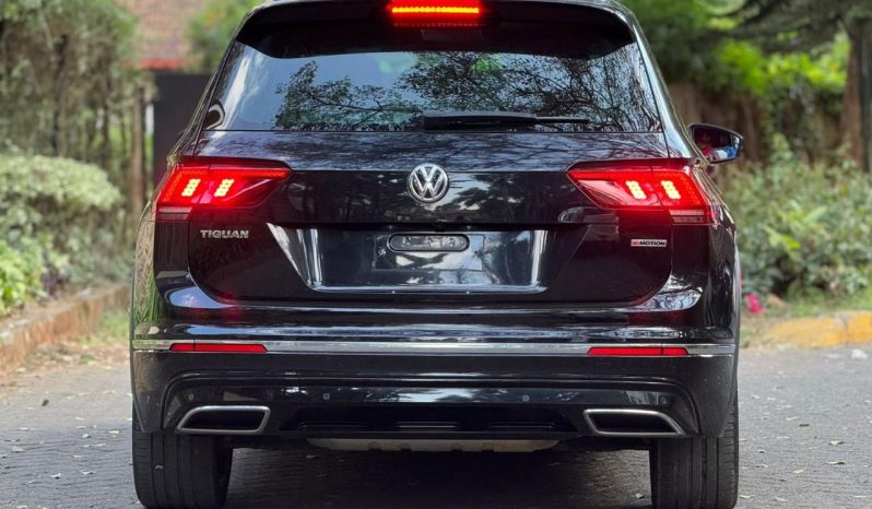 
								Volkswagen Tiguan R line full									