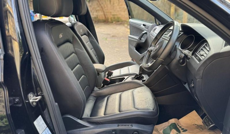 
								Volkswagen Tiguan R line full									