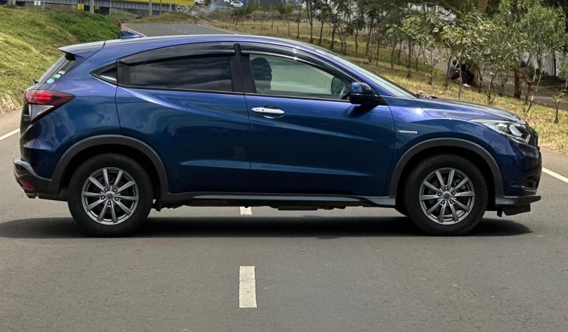 
								Honda Vezel full									