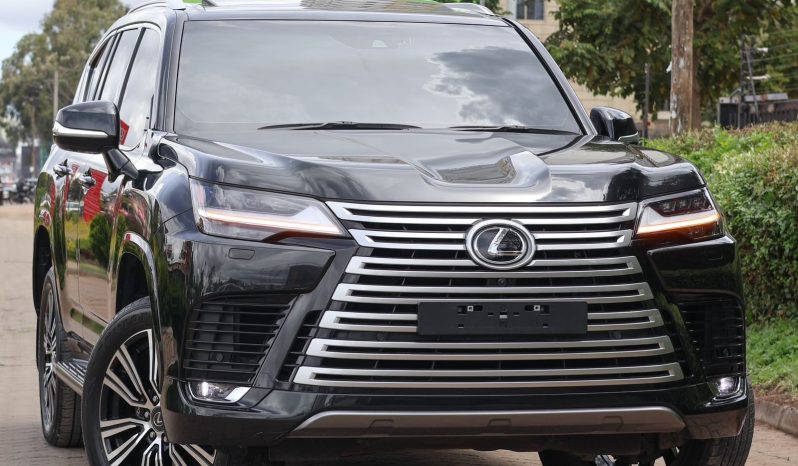 
								Lexus LX600 full									