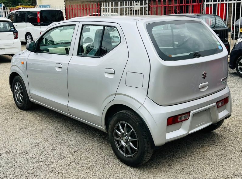
								Suzuki Alto full									