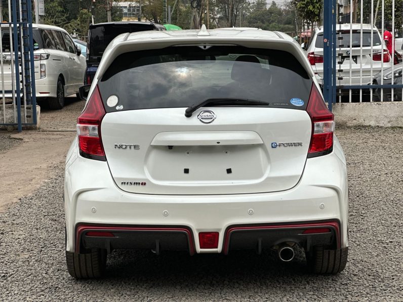 
								Nissan Note E-Power(Nismo) full									