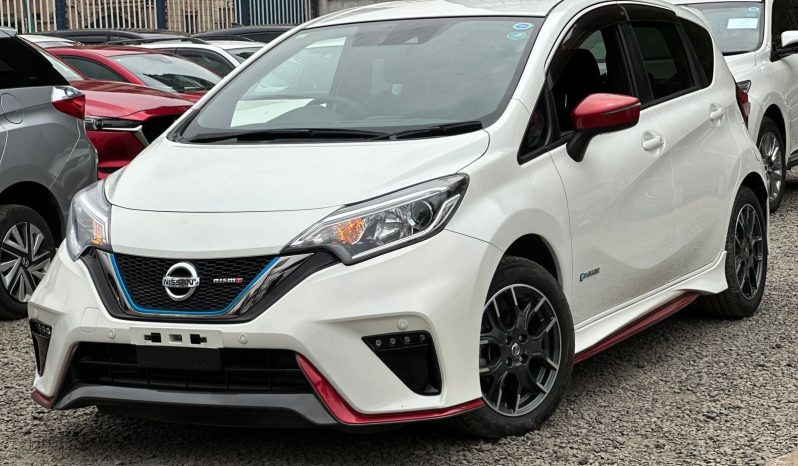 
								Nissan Note E-Power(Nismo) full									