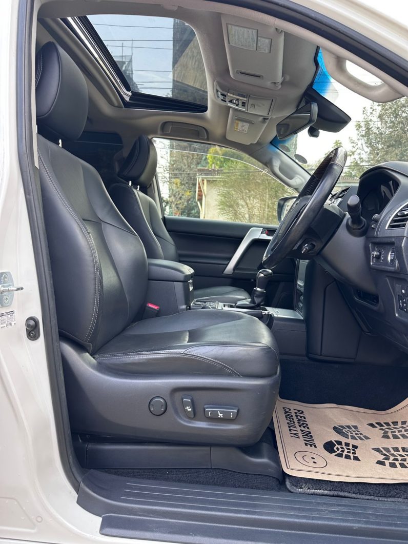 
								Land Cruiser TX full									