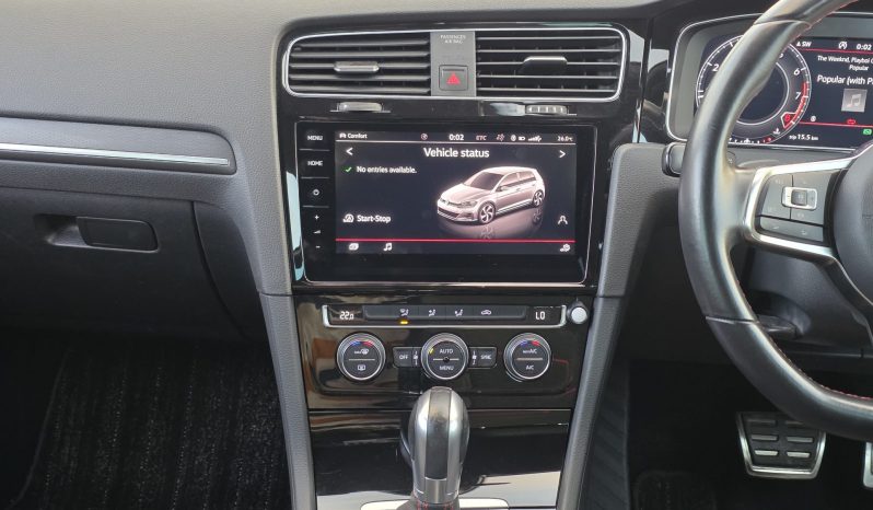 
								Voxwagen Golf GTI full									