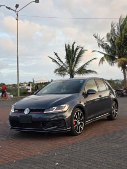 Voxwagen Golf GTI