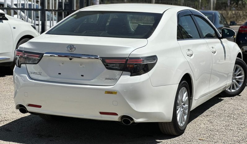 
								Toyota Mark-X full									