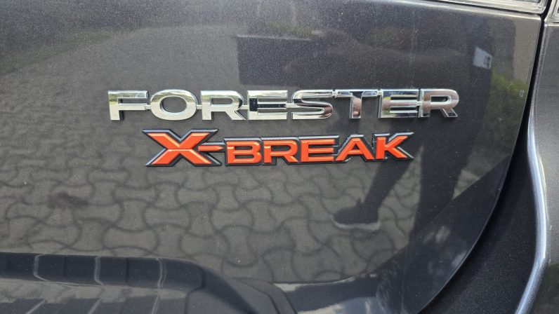 
								Subaru Forester full									