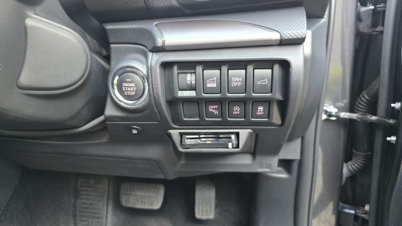 
								Subaru Forester full									