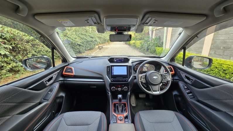 
								Subaru Forester full									