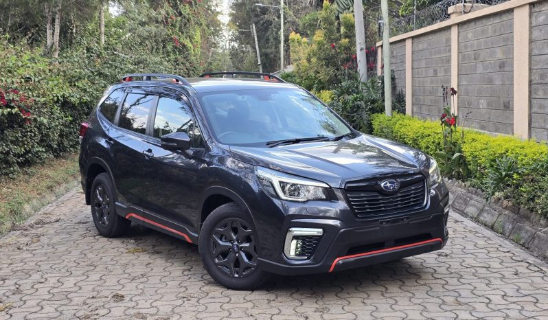 
								Subaru Forester full									