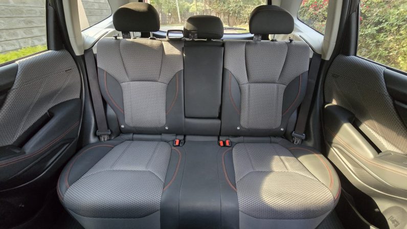 
								Subaru Forester full									