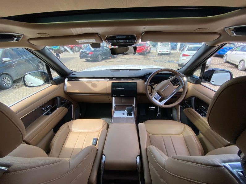 
								Range Rover L460 Autobiography full									