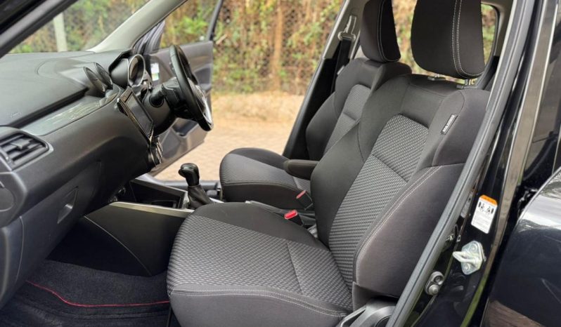 
								Suzuki Swift RS full									