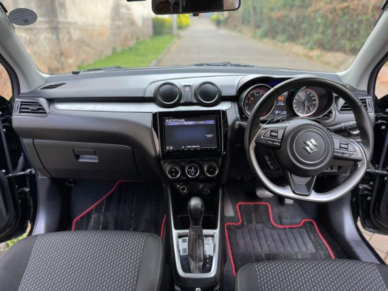 
								Suzuki Swift RS full									