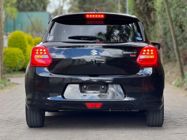 
								Suzuki Swift RS full									